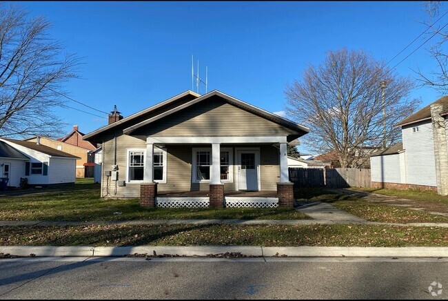 Building Photo - 120 W Corey St Rental