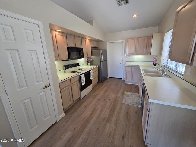 Photo - 11548 W Pronghorn Ct
