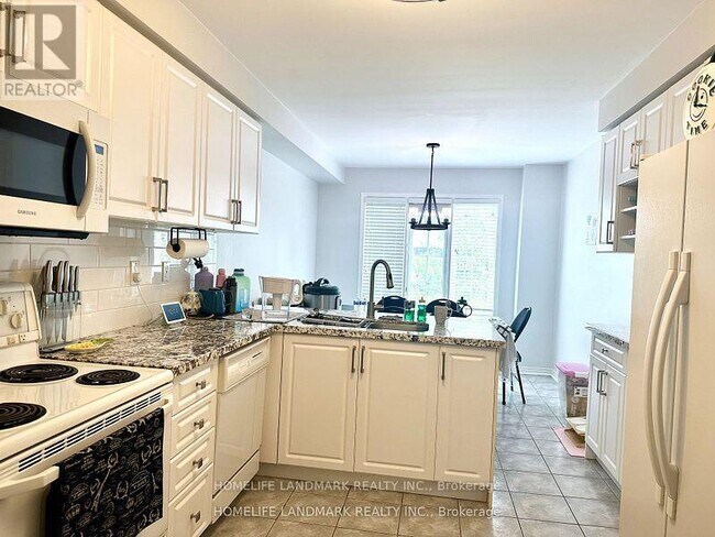 Photo - 52 Beresford Dr