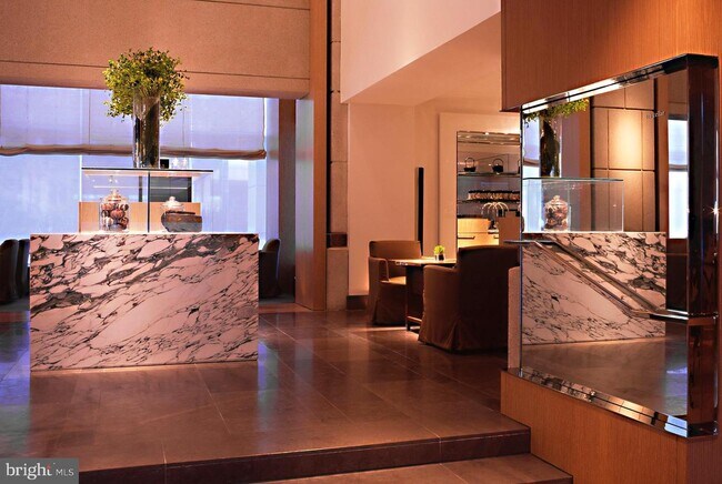 Photo - 1201 24th St NW