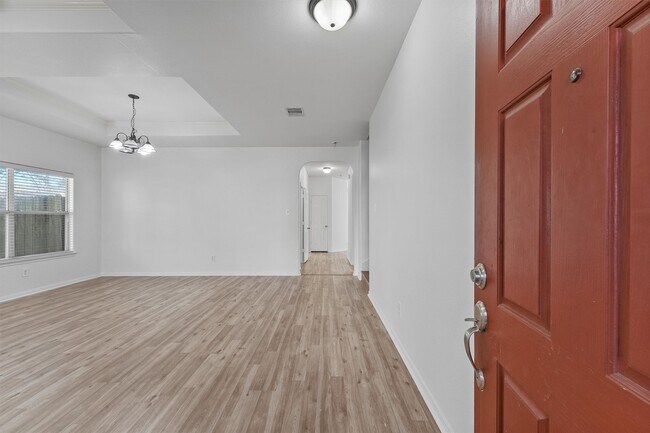 Photo - 18211 Fairview Valley Ct