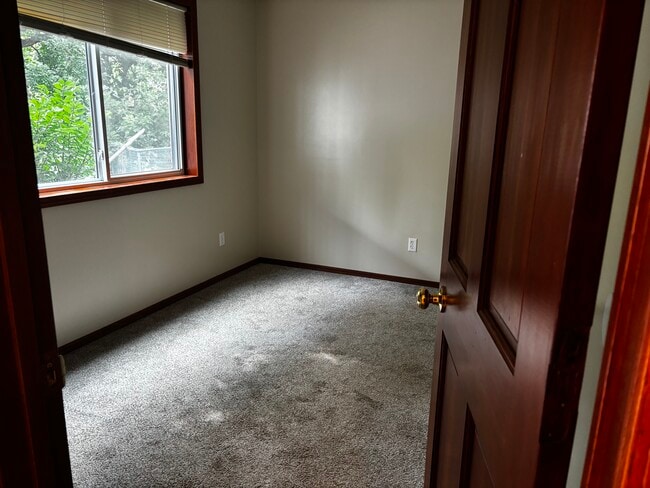 Photo - 11331 W River Rd Unit First Floor