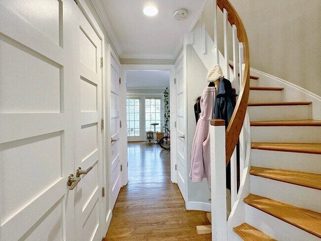 Photo - 11 Oak St Unit 43