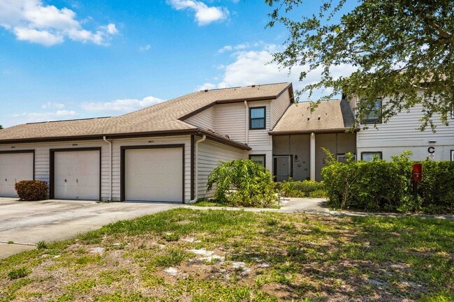 Photo - Seasonal or Annual 2 Bedroom, 2.5 Bathroom...