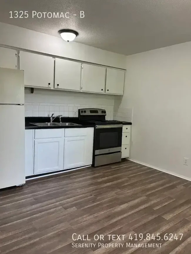 1325 Potomac Dr Unit B