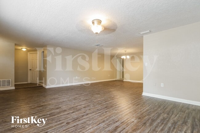 11221 Nome Ave