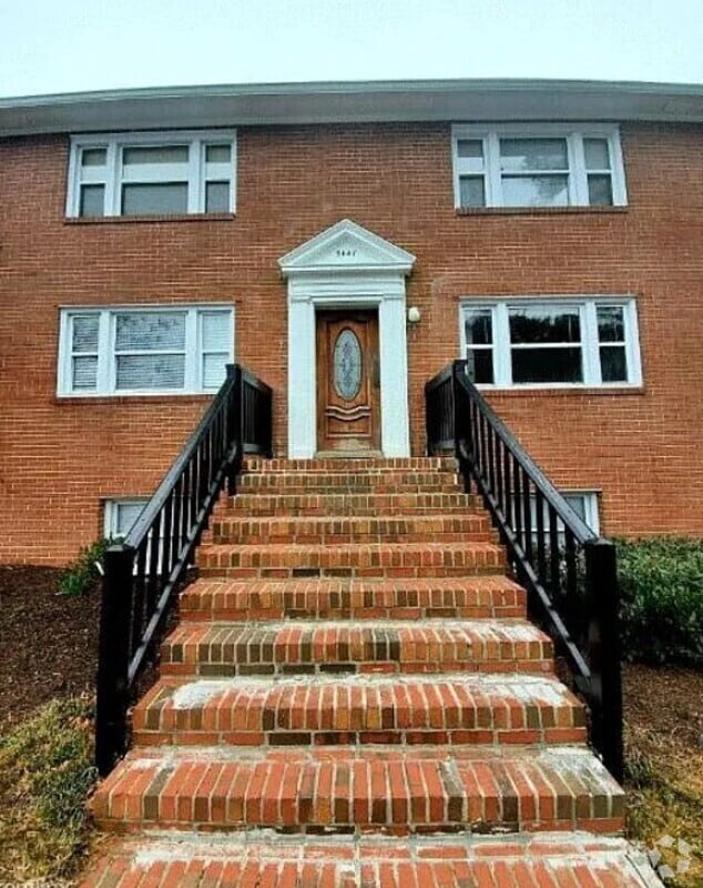Building Photo - 5411 Remuda Dr Unit 4 Rental