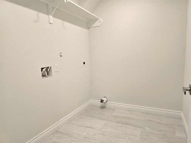 Building Photo - 12943 Andromeda Ct