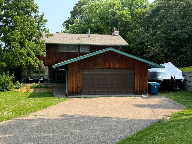 Photo - 6912 E Fish Lake Rd