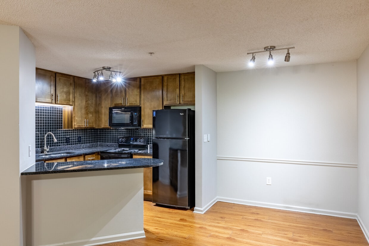 Photo - Cortland 3131 Apartments