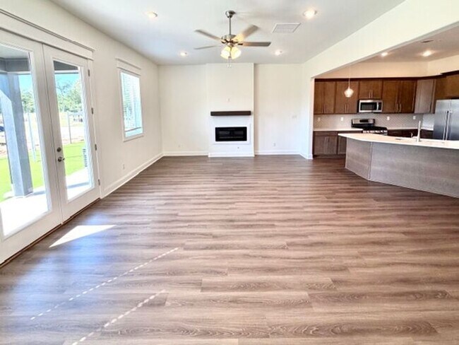 Photo - OPEN HOUSE! Now Leasing Brand New Townhomes In Olive Branch! Minutes from Methodist Hospital!