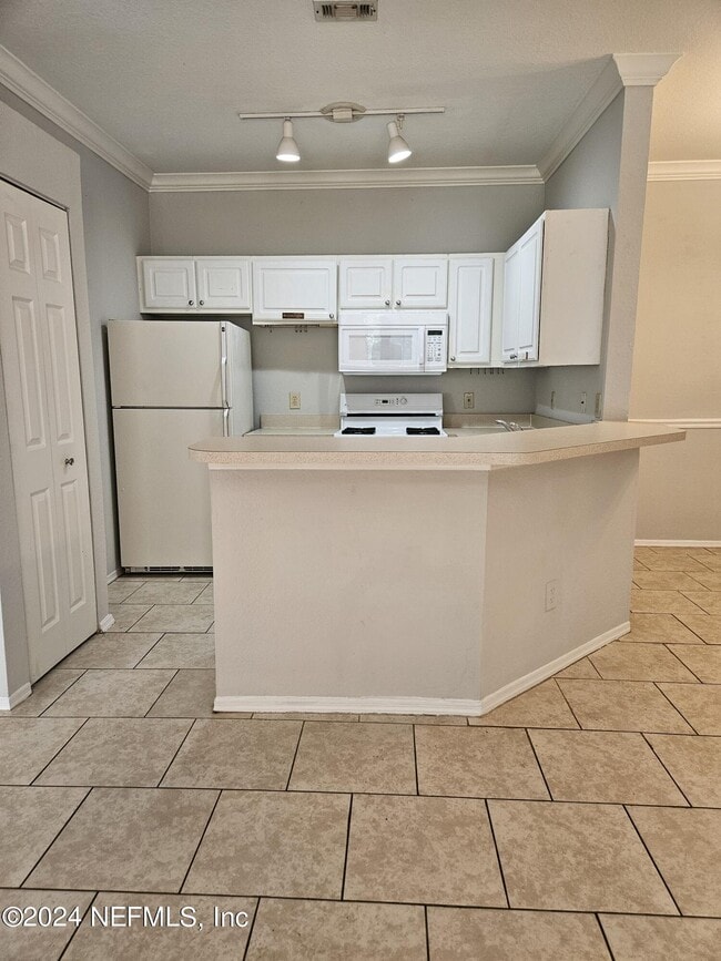 Photo - 13810 Sutton Park Dr N Unit 916