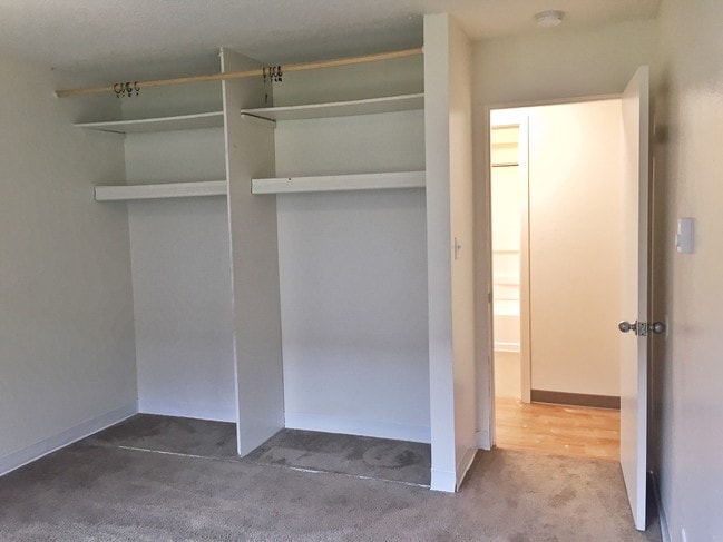 Photo - SM Multnomah Manor