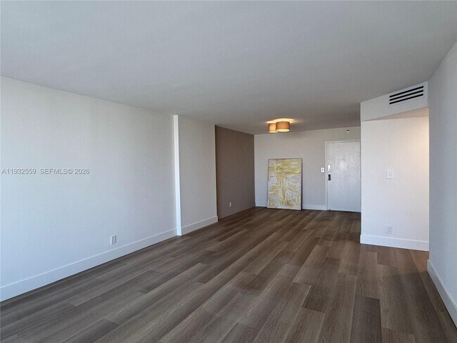 Photo - 18151 NE 31st Ct Unit 1714