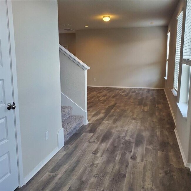 Photo - 108 Heather Glen Way