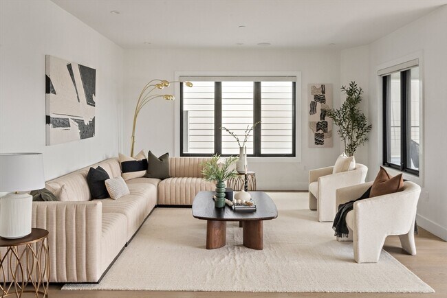 Photo - 51 Silver St Unidad PH