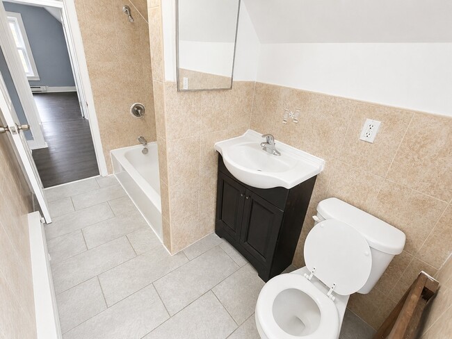 Photo - 145 Fairmount Ave Unit 3