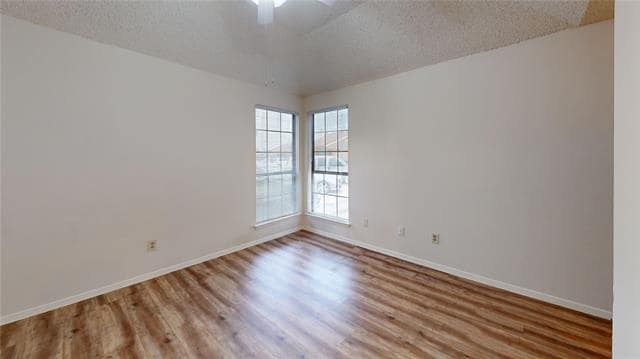 Photo - 1842 Silverwood Ln