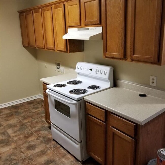 Photo - 330 Graystone Cir