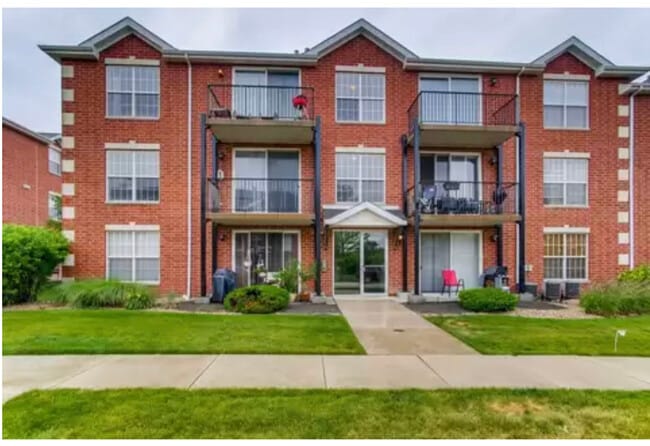 Photo - 16620 Liberty Cir Unit 3s