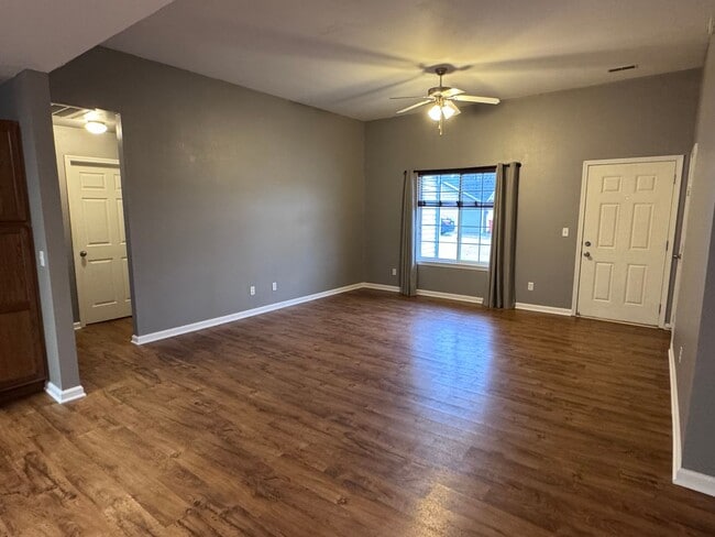 Photo - 3 Bedroom Home Close to FLW!