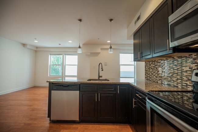 Photo - 3614 Spring Garden St Unidad F
