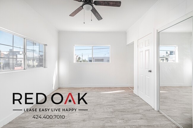 Building Photo - 985 S Oxford Ave Unit 21 Rental