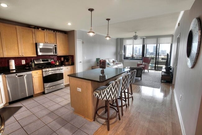 Photo - 700 Grove St Unit 12J
