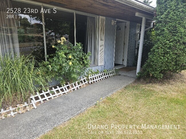 Photo - 2528 23rd Ave S