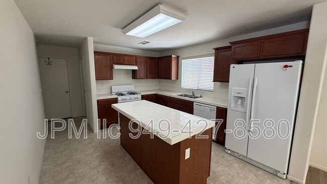 Photo - 330 Bulluno Dr