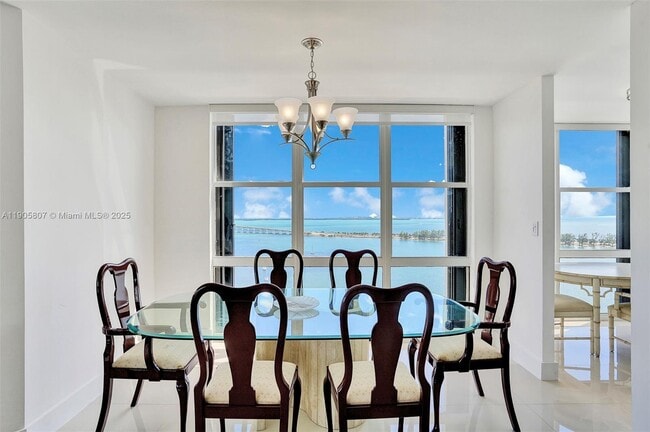 Photo - 1901 Brickell Ave Unit B2214