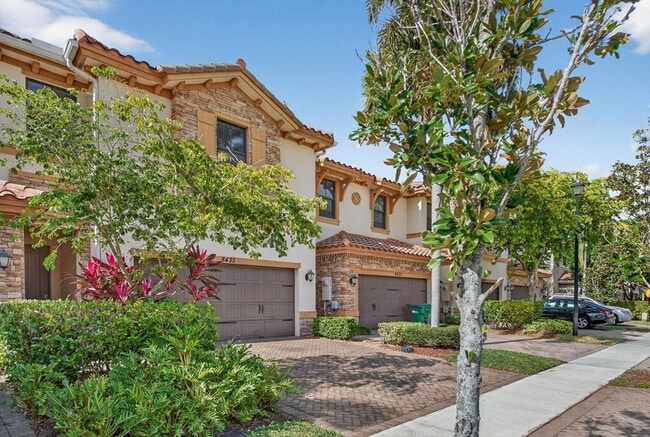 Photo - 8435 Blue Cove Way