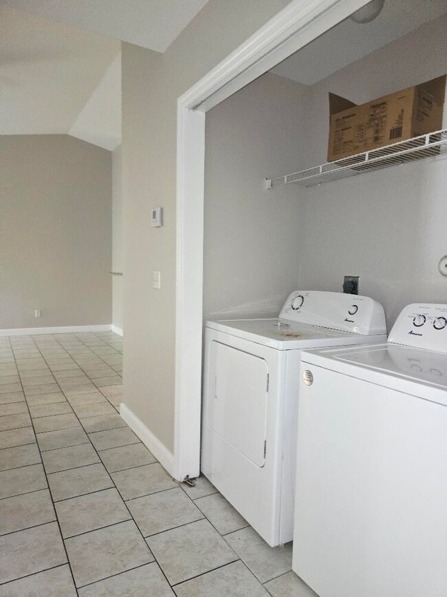 Photo - 1406 White Pine Dr