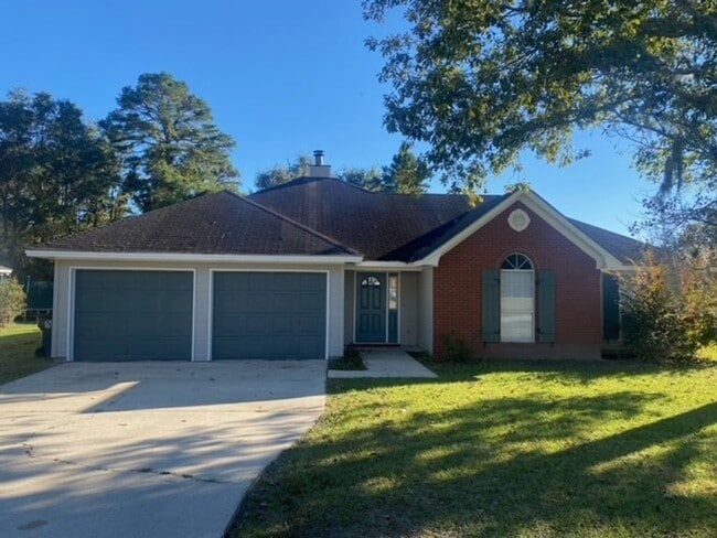 Building Photo - 3 bedroom, 2 bath; County Schools!