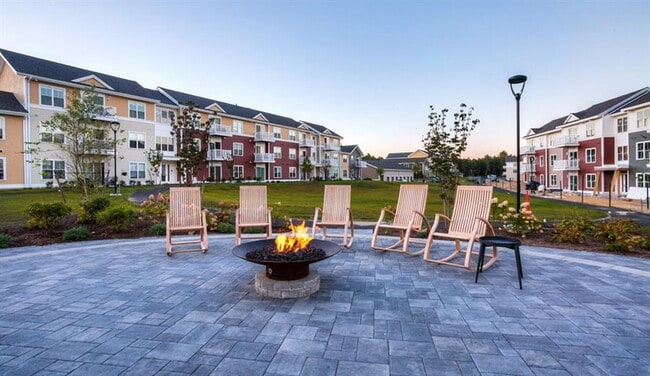 Photo - Redbrook Apartments