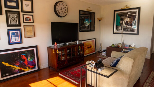 Photo - 4016 Lincoln A Unit 4016