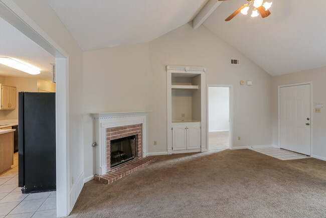 Photo - 3102 Valley Green Ln