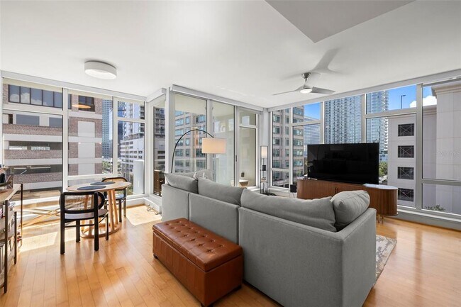 Photo - 145 2nd Ave S Unit 613