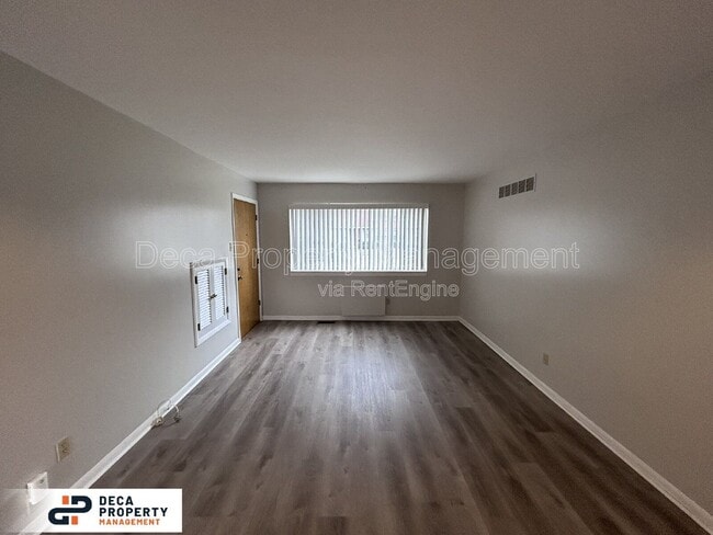 Photo - 446 Olian Dr Unit 1