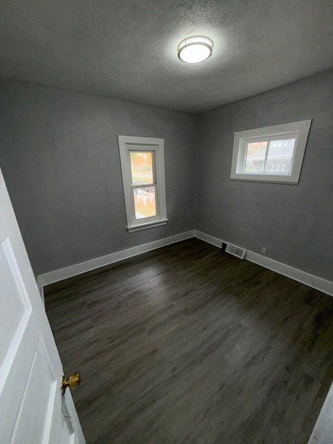 Photo - 2321 N Church St