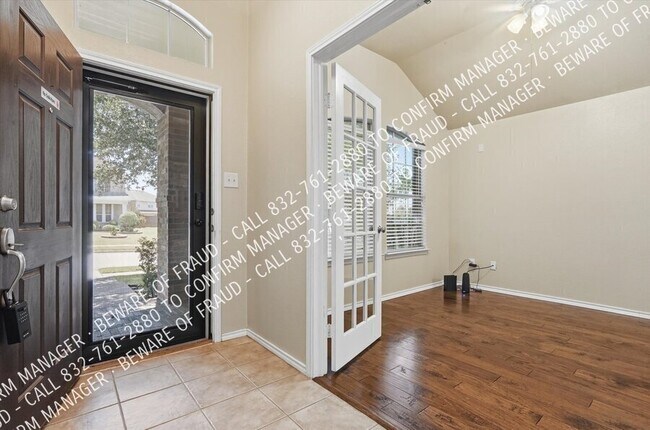 Photo - 615 Magnolia Ln