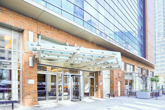 Building Photo - 77 Hudson St Unit 3907