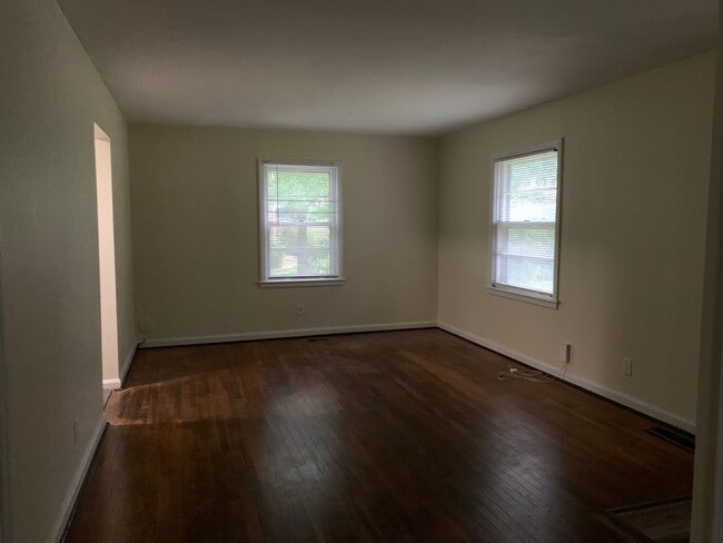 Photo - Cozy Ranch Style Home!!