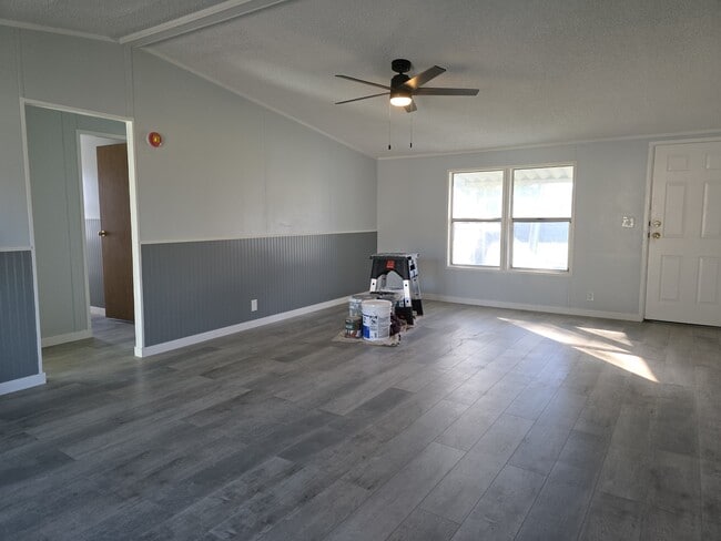 Photo - 13542 Trinity Ave