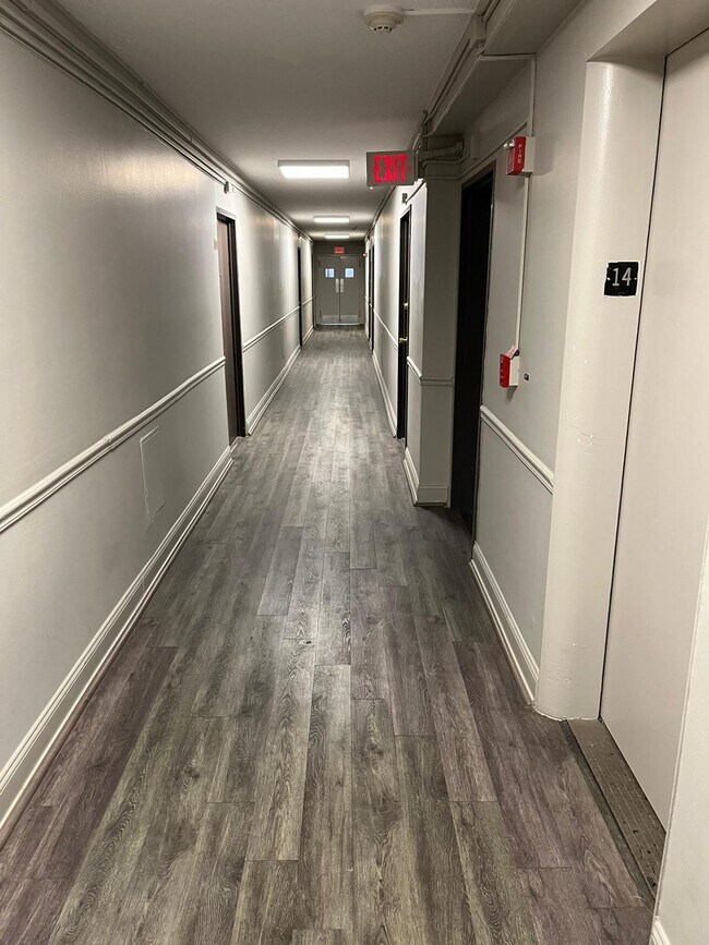 Photo - 2101 Chestnut St Unit 1407