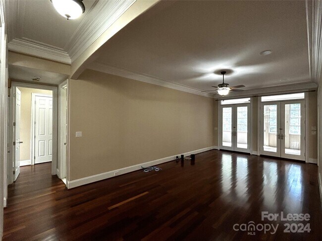 Photo - 10604 Andiron Dr