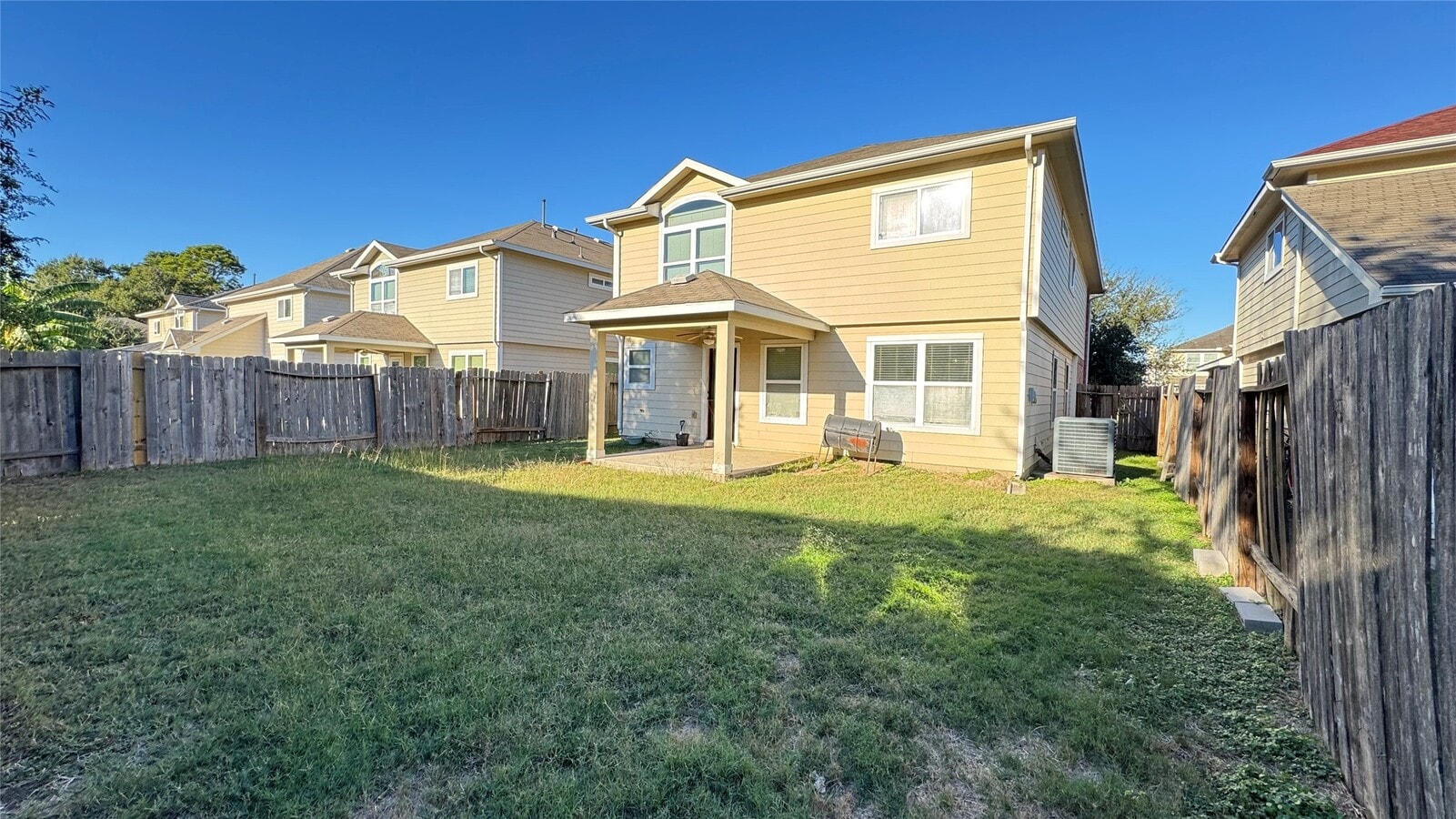 Photo - 914 Crestmont Trail Dr