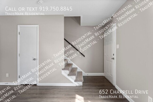 Photo - 652 Chappell Dr