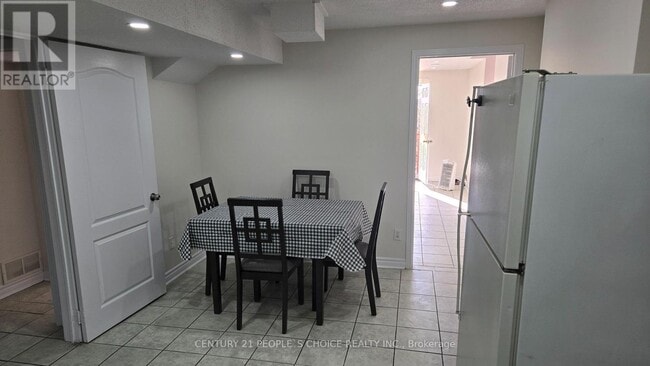 Photo - 38 Goreridge Crescent