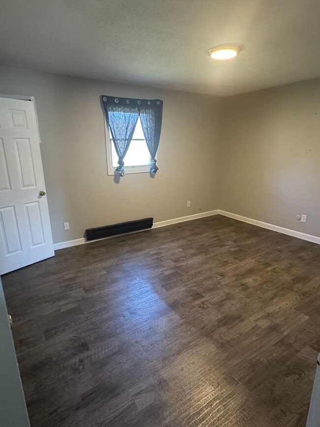 Photo - 115 Jerome Ln Unit 1